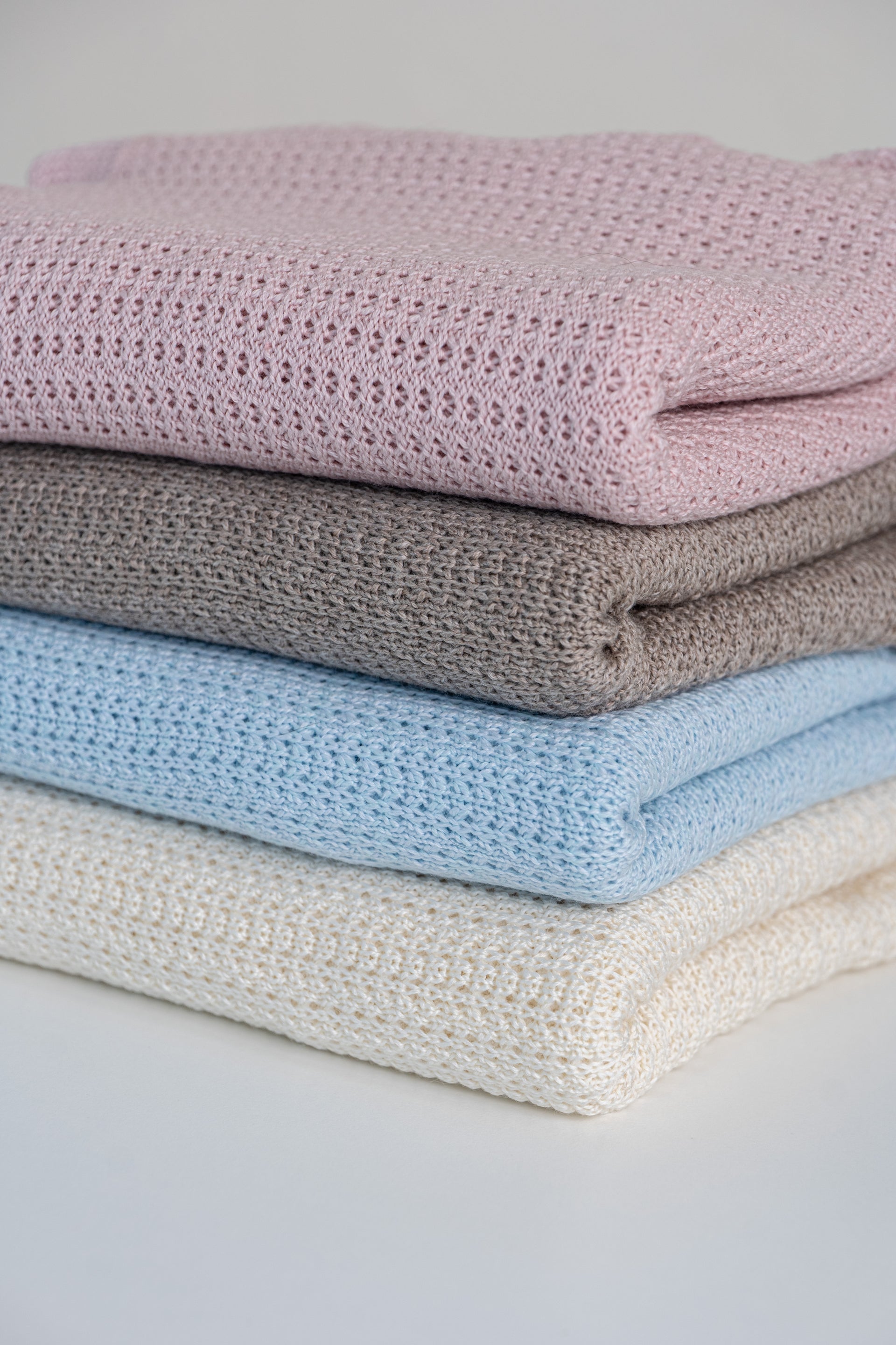 MERINO WOOL BLANKET BABY BLUE