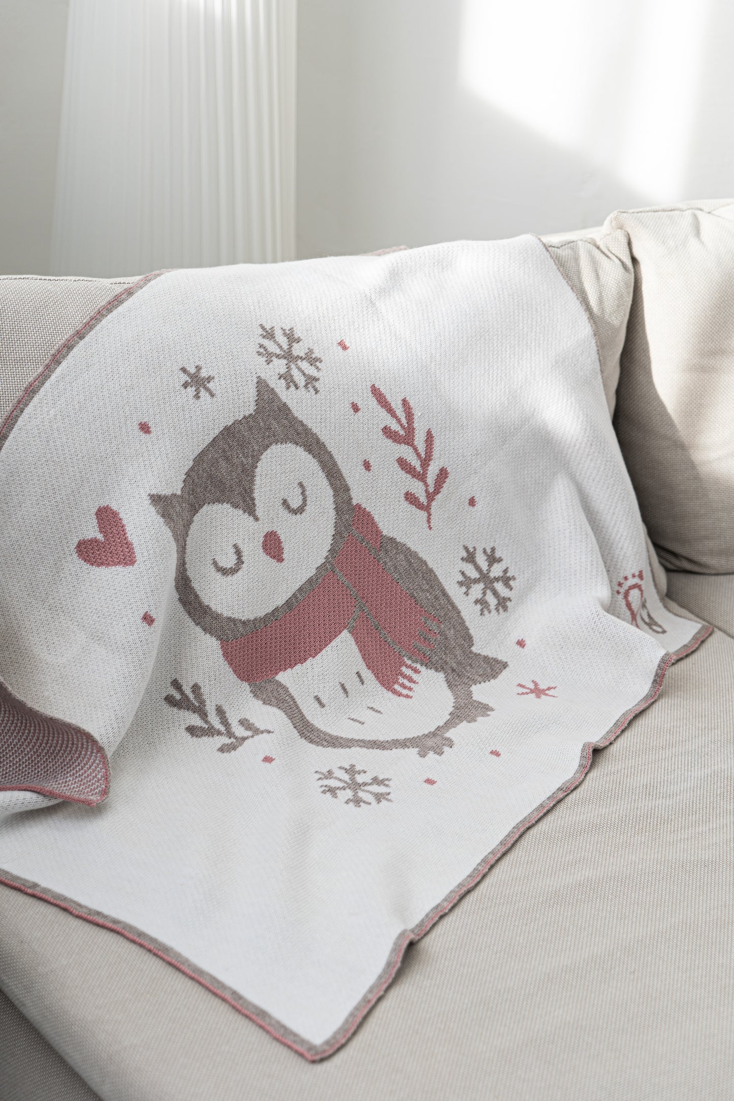 KALĖDINIS MERINO VILNOS PLEDUKAS | ROŽINĖ PELĖDA