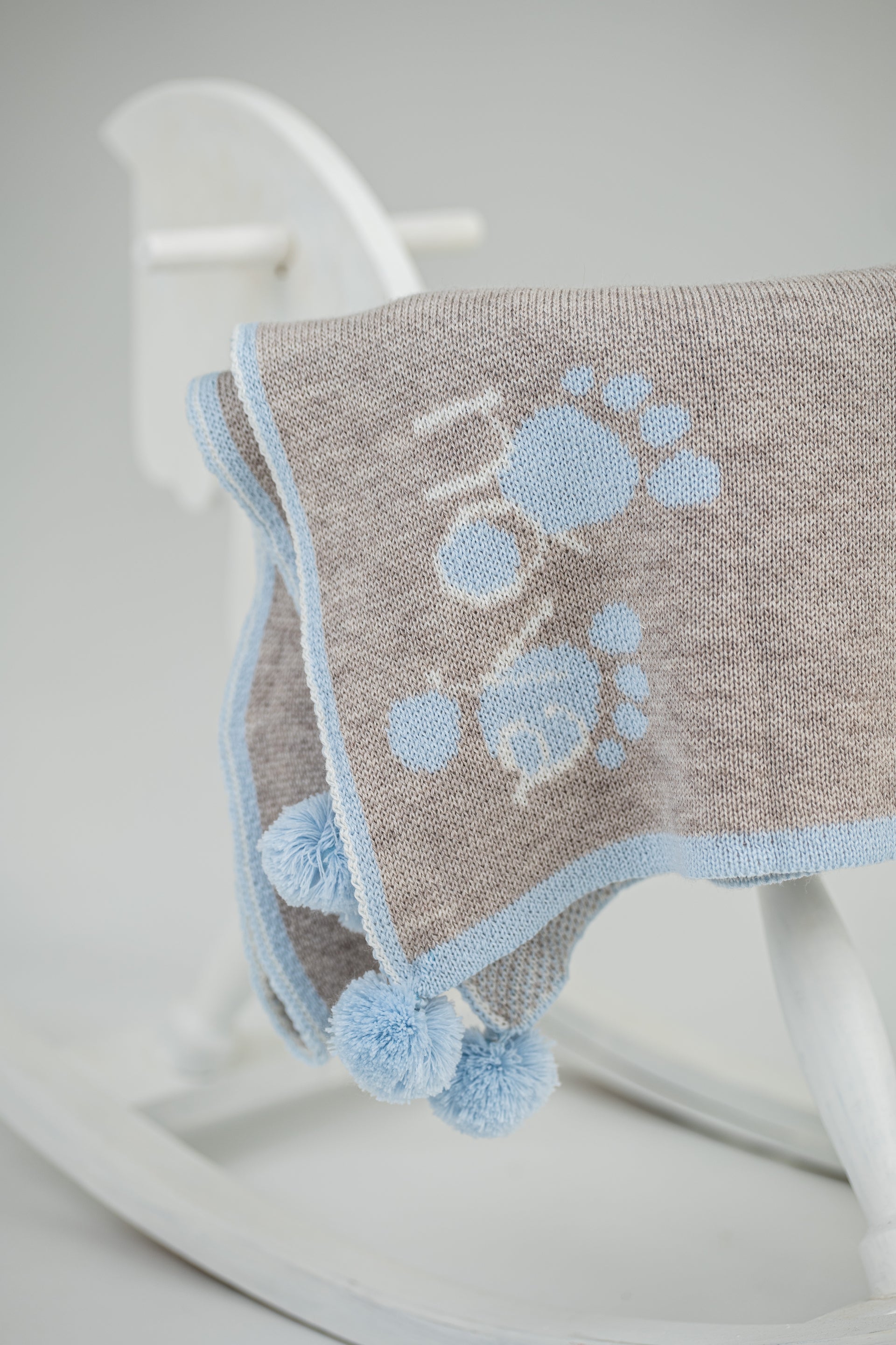 PERSONALIZED NAME BLANKET FOR BOYS | BROWN