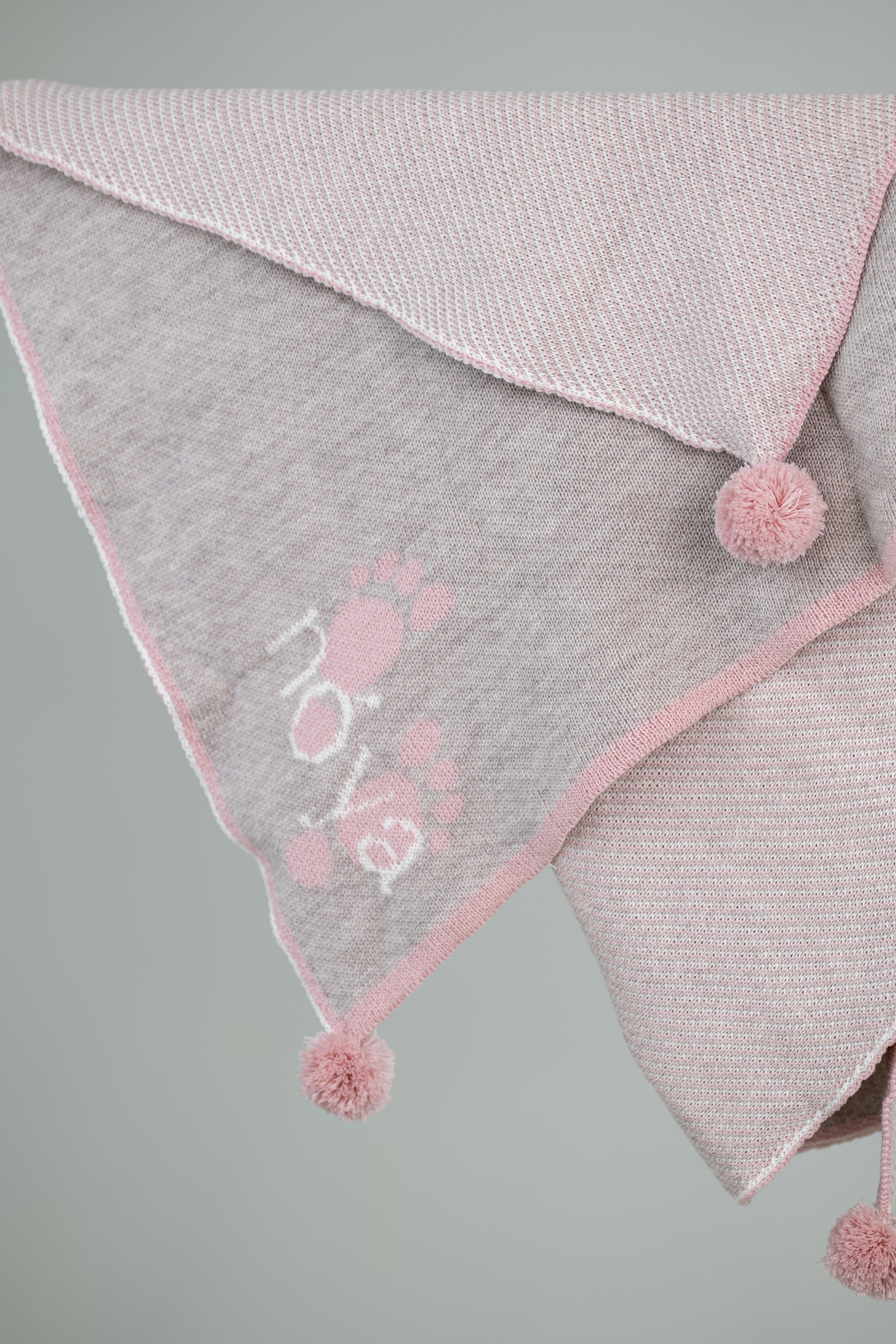 PERSONALIZED NAME BLANKET FOR GIRLS | BROWN